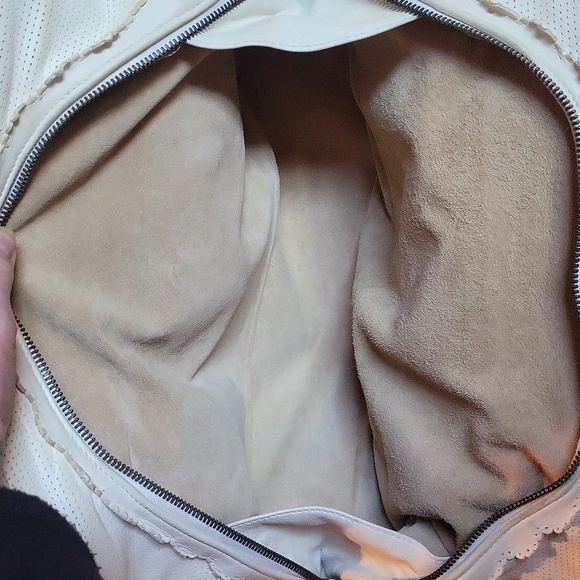 Vintage Bottega Veneta Off White Perforated Handbag - Picture 5 of 10